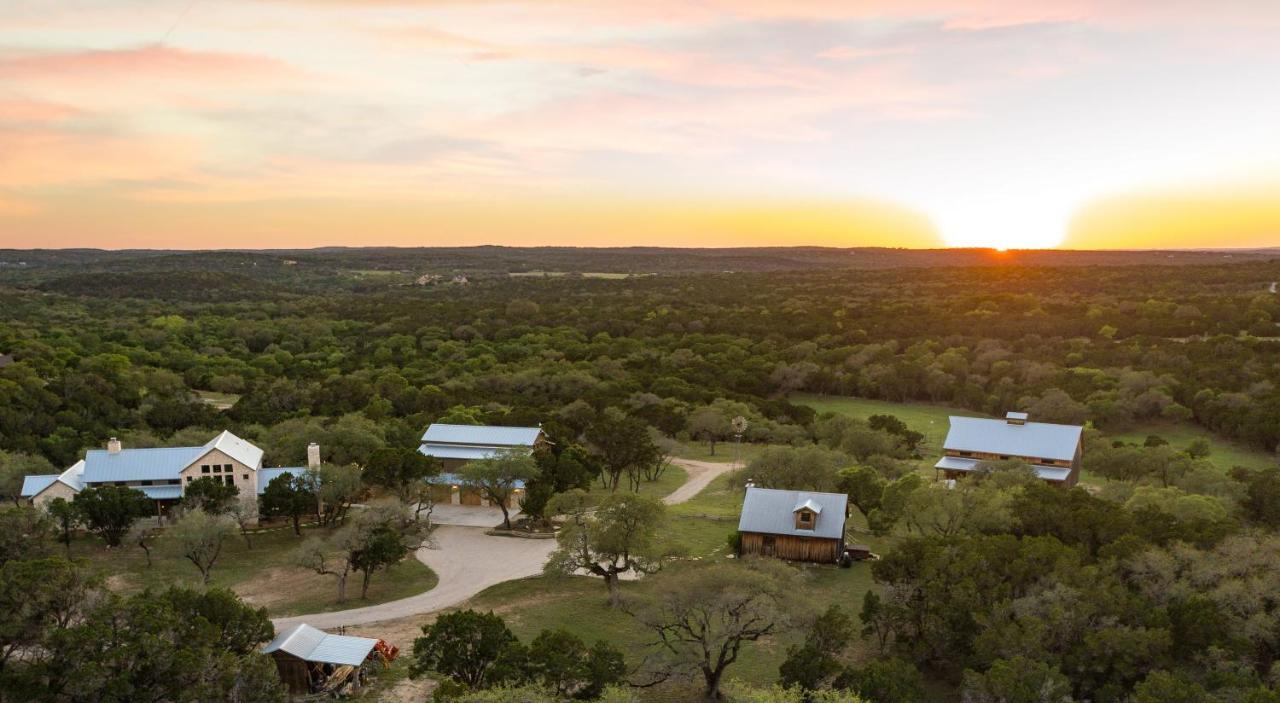 Inn At Sunset Mill Ranch 温伯利 外观 照片